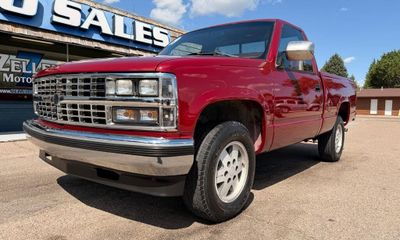 1989 Chevrolet GMT-400 K1500 Cheyenne