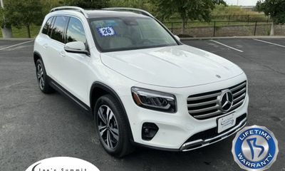2026 Mercedes-Benz GLB-Class GLB250