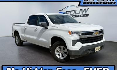 2024 Chevrolet Silverado LT