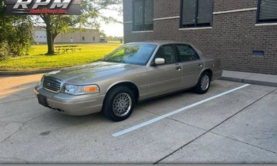 1999 Ford Crown Victoria LX