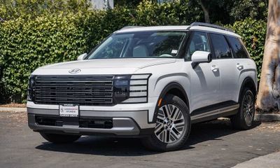 2026 Hyundai Palisade Blue SEL Premium