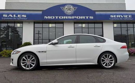 2017 Jaguar XF