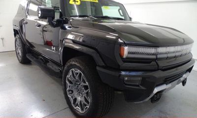 2025 GMC Hummer EV SUV 3X