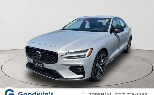 2025 Volvo S60 Plus Dark