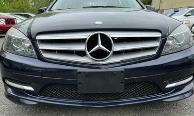 2011 Mercedes-Benz C-Class C300