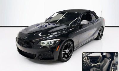 2019 BMW M240i