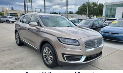 2019 Lincoln Nautilus Reserve