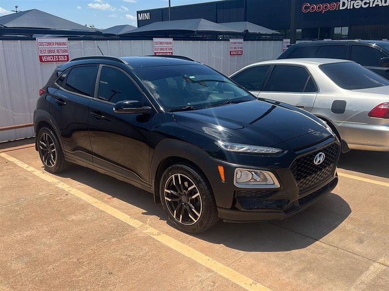 2019 Hyundai Kona — a typically priced live listing