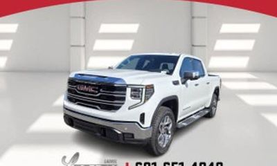 2025 GMC Sierra SLT