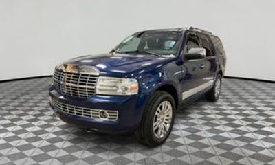 2008 Lincoln Navigator Base