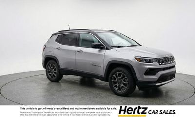 2025 Jeep Compass Trailhawk