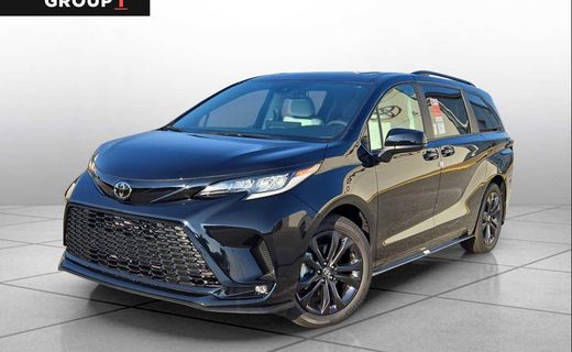 2026 Toyota Sienna XSE