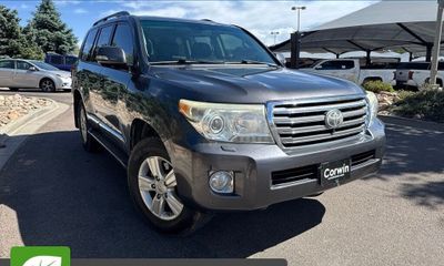 2013 Toyota Land Cruiser VX