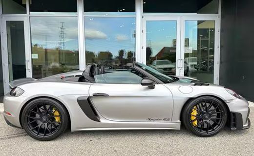 2025 Porsche 718 Spyder RS
