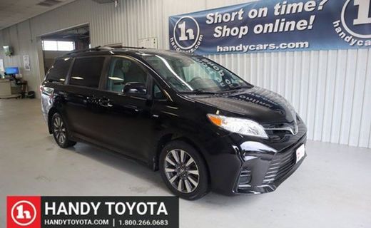 2018 Toyota Sienna LE