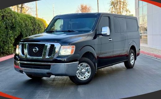 2017 Nissan NV SV V6