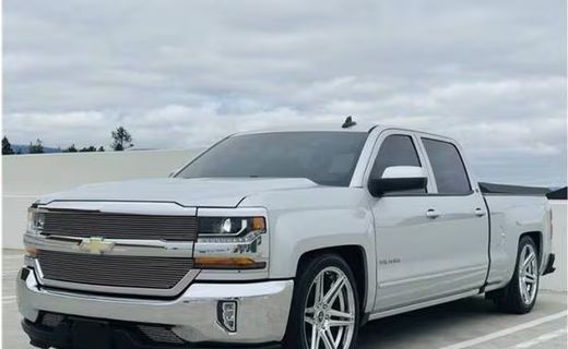 2017 Chevrolet Silverado LT