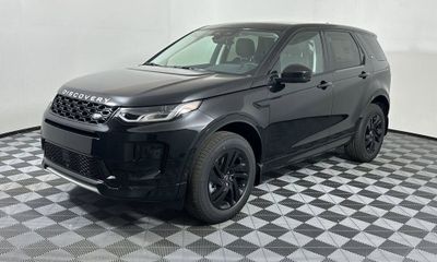 2025 Land Rover Discovery Sport S