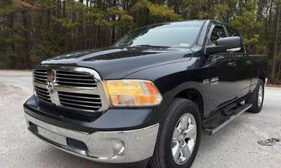 2019 Ram 1500 SLT