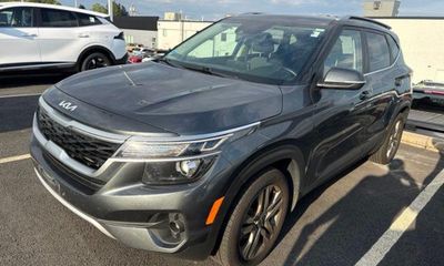 2023 Kia Seltos S Nightfall Edition