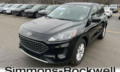 2022 Ford Escape SE