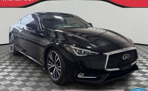2022 Infiniti Q60 Luxe