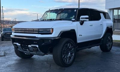 2025 GMC Hummer EV SUV 3X
