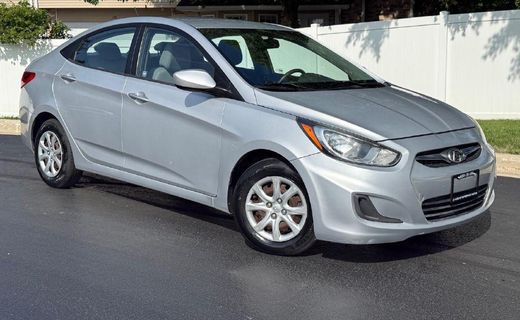 2012 Hyundai Accent GL