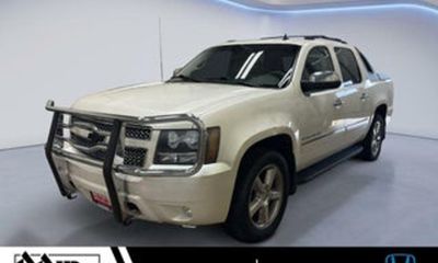 2011 Chevrolet Avalanche LTZ