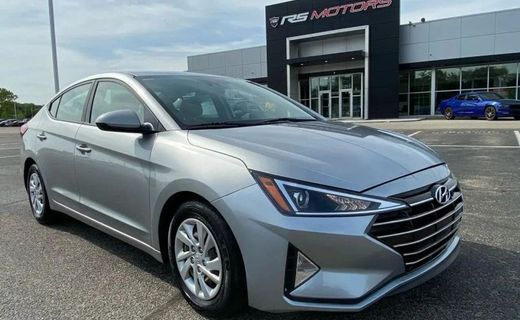 2020 Hyundai Elantra SE