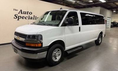 2023 Chevrolet Express LT EXT