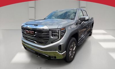 2026 GMC Sierra SLT