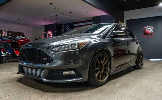 2018 Ford Focus ST