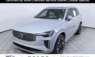 2026 Volvo XC90 Ultra Bright