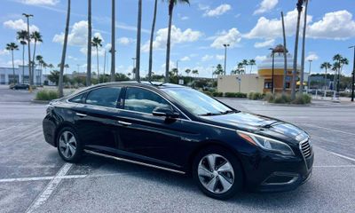 2016 Hyundai Sonata GLS Middle