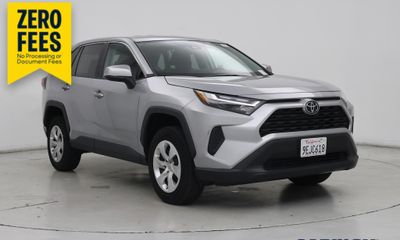 2023 Toyota RAV4 LE