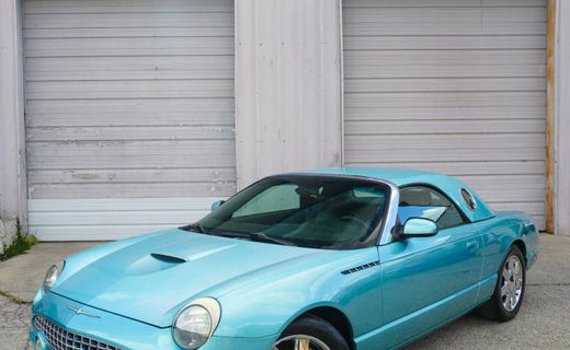 2002 Ford Thunderbird Base