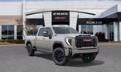 2026 GMC Sierra HD SLT