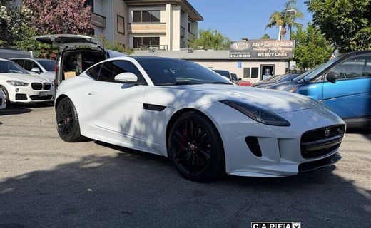 2016 Jaguar F-Type R