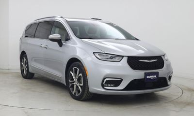 2023 Chrysler Pacifica Pinnacle