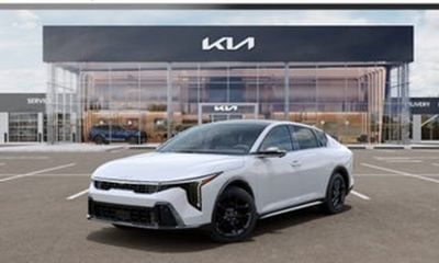 2026 Kia K4 GT Line Turbo