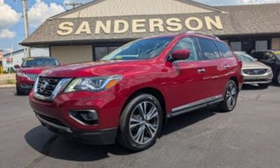 2017 Nissan Pathfinder S