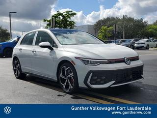 2026 Volkswagen Golf GTI SE