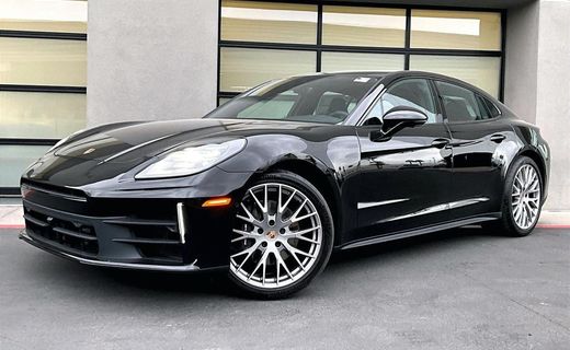 2026 Porsche Panamera