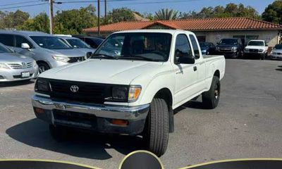 1996 Toyota Tacoma Deluxe