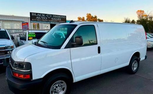 2022 Chevrolet Express Cargo