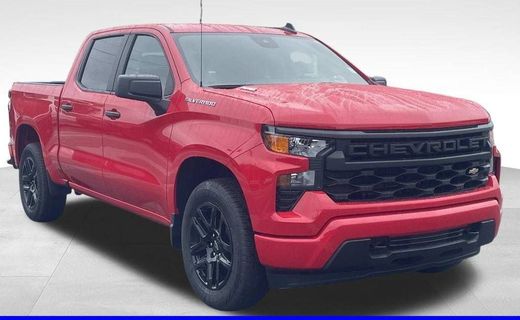 2026 Chevrolet Silverado Custom