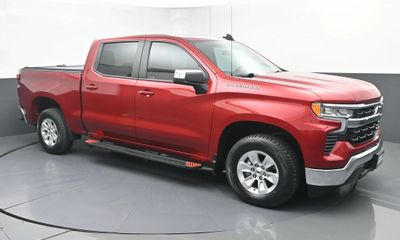 2023 Chevrolet Silverado LT