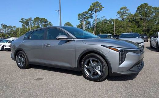 2026 Kia K4