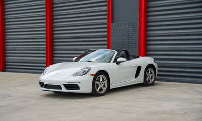 2019 Porsche 718 Boxster T